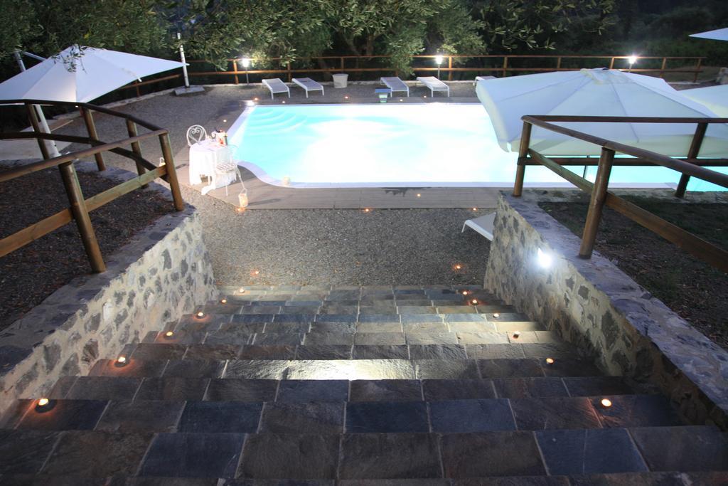 סן ג'יובאני א פירו Tenuta Terre Di Bosco Oasi Di Relax Nel Cilento מראה חיצוני תמונה