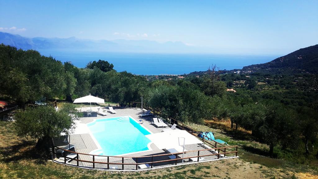 סן ג'יובאני א פירו Tenuta Terre Di Bosco Oasi Di Relax Nel Cilento מראה חיצוני תמונה