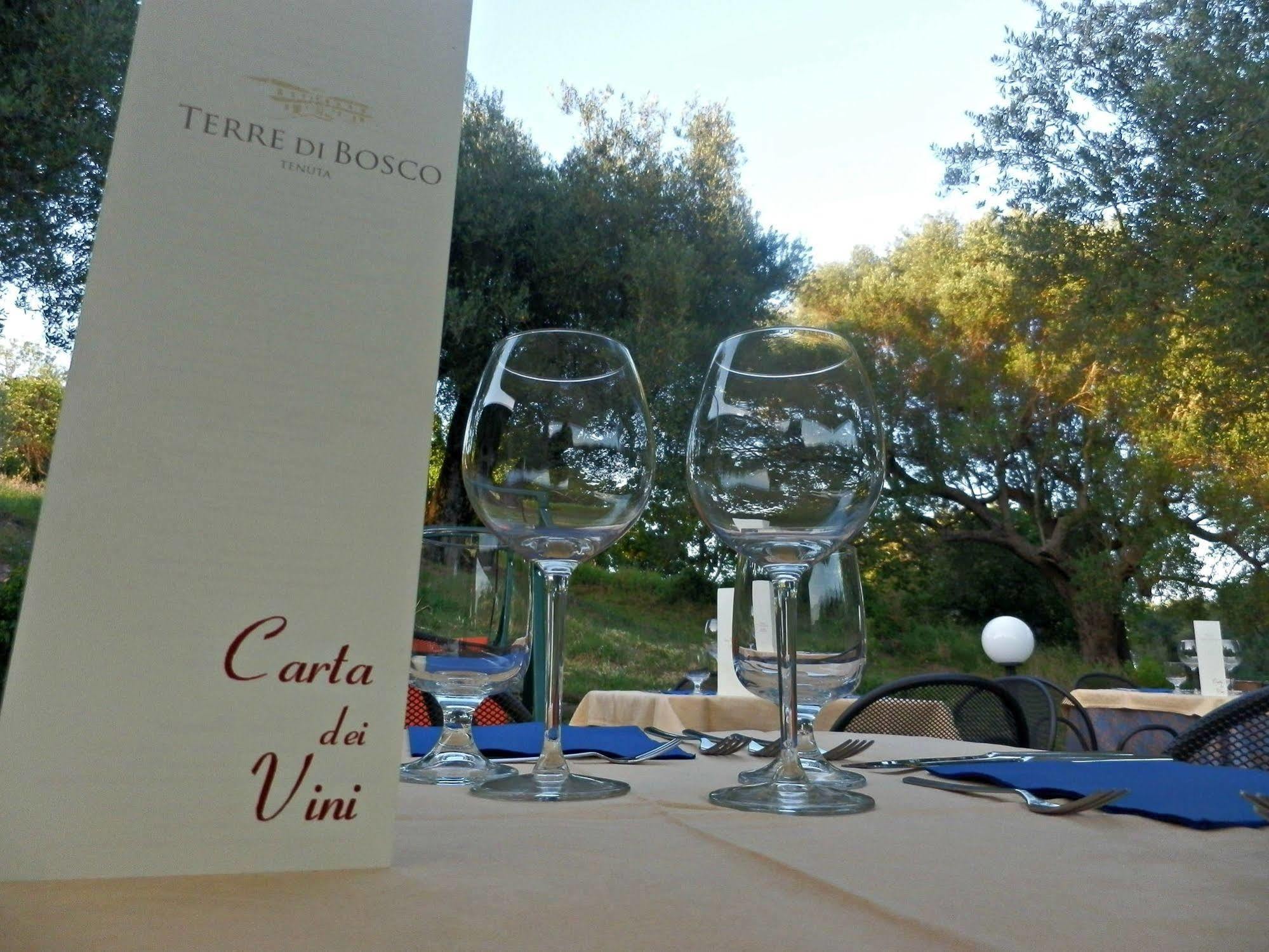 סן ג'יובאני א פירו Tenuta Terre Di Bosco Oasi Di Relax Nel Cilento מראה חיצוני תמונה